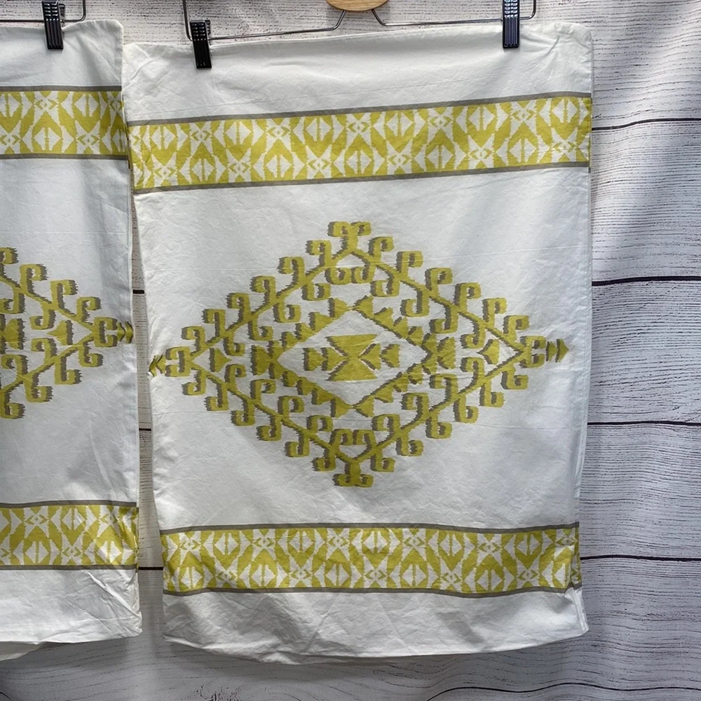 Set of 2 pillow cases pillow shams WEST ELM ORGANIC MANDALA IKAT CITRON YELLOW